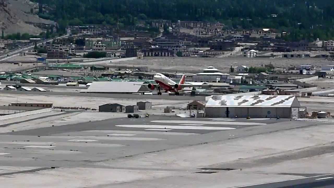 Kushok Bakula Rimpochee Airport